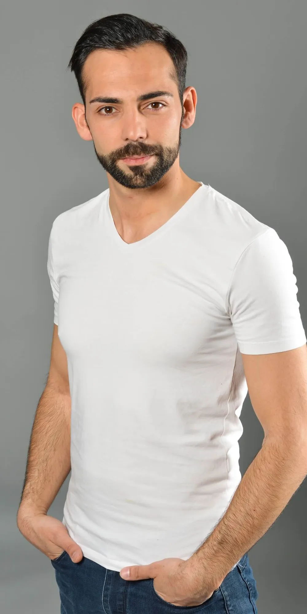 Retrato oficial de Valentín Veguillas, profesor de teatro en VocalMusic